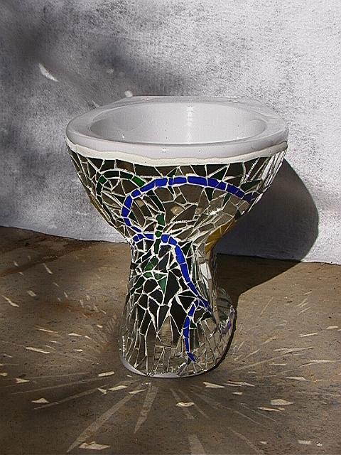Ein einmaliges Kunstwerk: Mosaik-WC